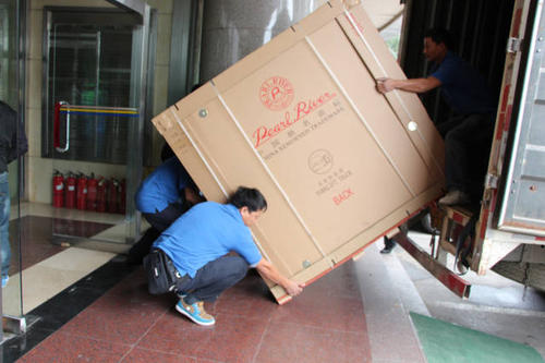 汉中钢琴贵重工艺品无忧运